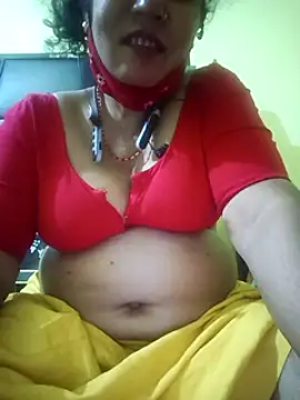 Snapshot of Riyaa_2024 chatting on December 6, 2024, 5:00 pm Riyaa 2024 online show from December 6, 2024, 5:00 pm
