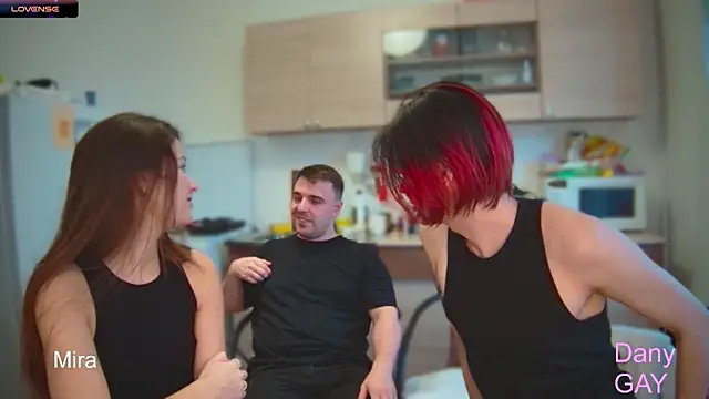 fcjuicy pussy online show from December 4, 2024, 9:51 am