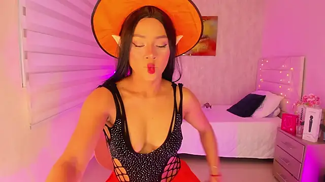 Keni malf online show from October 6, 2025, 3:37 am