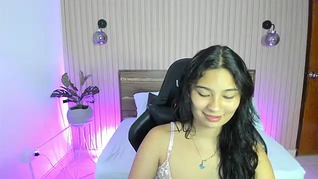 Snapshot of melody_flowers chatting on January 4, 2025, 4:00 pm melody flowers online show from January 4, 2025, 4:00 pm