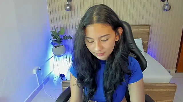 Snapshot of melody_flowers chatting on January 20, 2025, 12:18 pm melody flowers online show from January 20, 2025, 12:18 pm