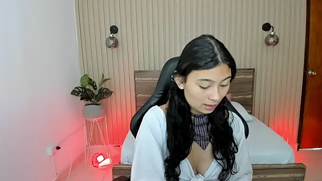 Snapshot of melody_flowers chatting on February 4, 2025, 12:11 pm melody flowers online show from February 4, 2025, 12:11 pm