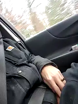 Snapshot of MysteriousFire23 chatting on December 25, 2024, 7:13 pm MysteriousFire23 online show from December 25, 2024, 7:13 pm