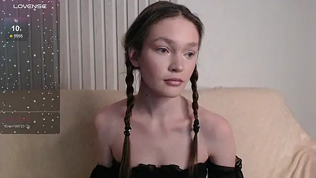 stellapayne1 online show from March 12, 2026, 9:15 am