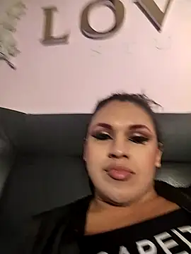 kimCosseyy online show from February 5, 2026, 2:05 am