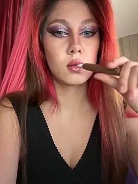 ChloesTem online show from November 20, 2025, 10:48 am