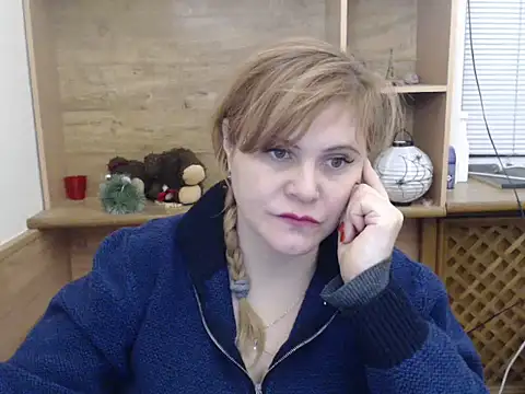 DaniellaKiss online show from January 18, 2026, 8:01 pm