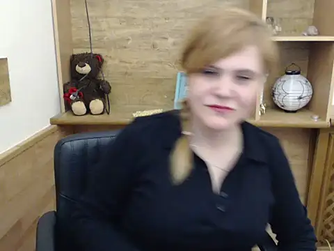 DaniellaKiss online show from March 27, 2026, 7:24 pm