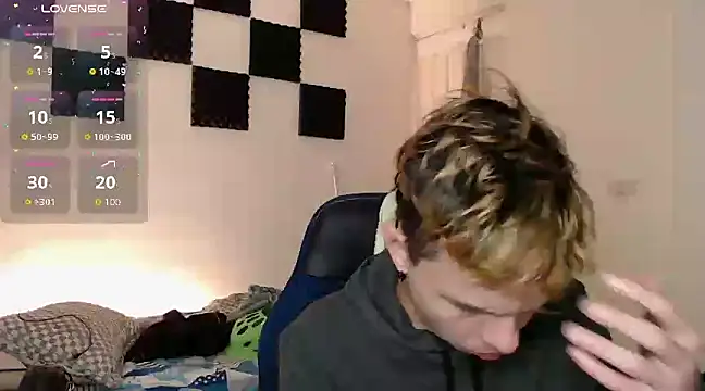 bryamado69 online show from January 23, 2025, 3:48 am