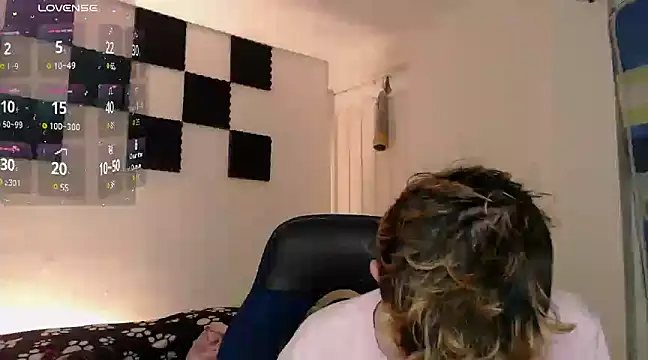 bryamado69 online show from January 24, 2025, 1:35 am