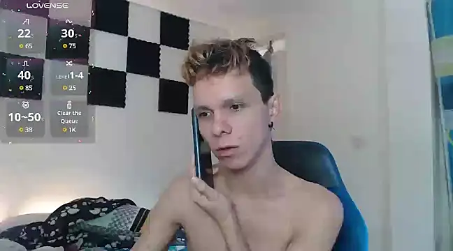 bryamado69 online show from January 24, 2025, 2:41 pm