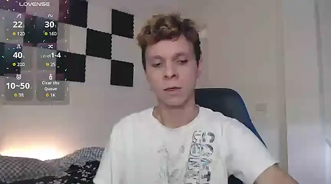 bryamado69 online show from March 1, 2025, 8:10 pm