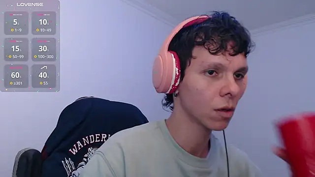 bryamado69 online show from February 10, 2026, 2:48 am