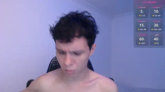 bryamado69 online show from March 26, 2026, 7:36 am