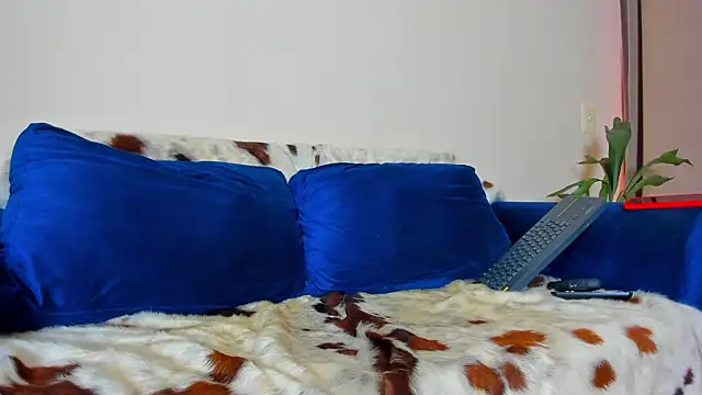 Ackerman Eren  online show from February 3, 2025, 2:55 pm