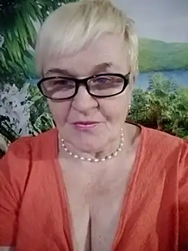 VioletSweet566 online show from December 7, 2024, 12:02 pm