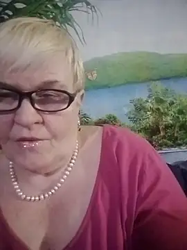 VioletSweet566 online show from March 8, 2025, 8:14 pm