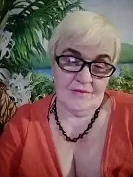 VioletSweet566 online show from March 13, 2025, 9:26 pm