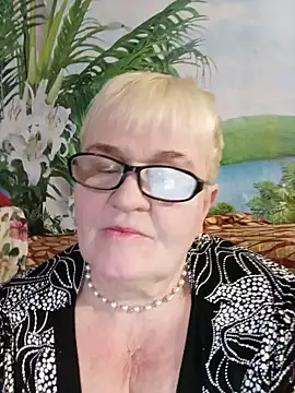 VioletSweet566 online show from March 21, 2025, 7:24 pm