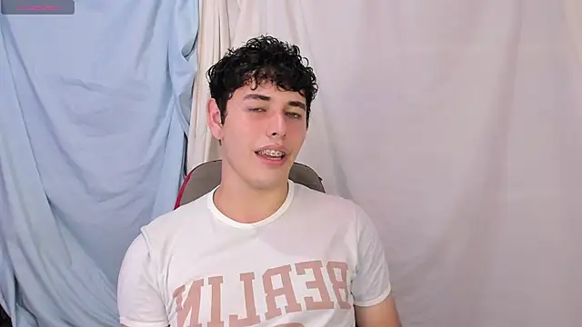 dani 2226 online show from November 7, 2025, 12:32 am