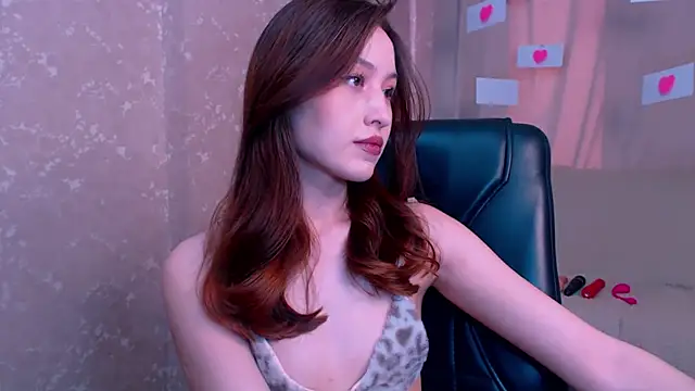 Snapshot of Ann__Cute chatting on February 7, 2025, 8:11 am Ann Cute online show from February 7, 2025, 8:11 am