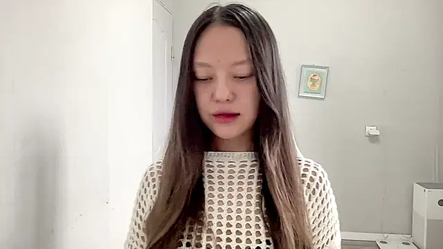 Risalynn online show from February 11, 2025, 6:19 am