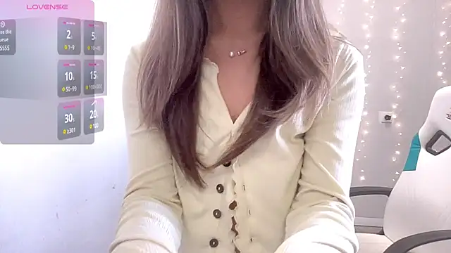 Risalynn online show from March 18, 2025, 7:52 am