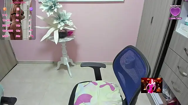 KAROL MILF online show from February 24, 2026, 12:41 am