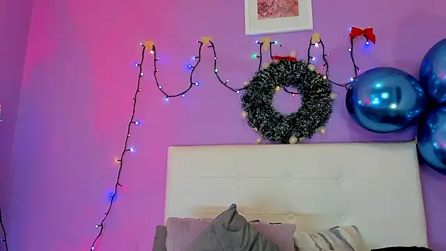 Charlotte11-11 online show from December 21, 2025, 4:58 pm