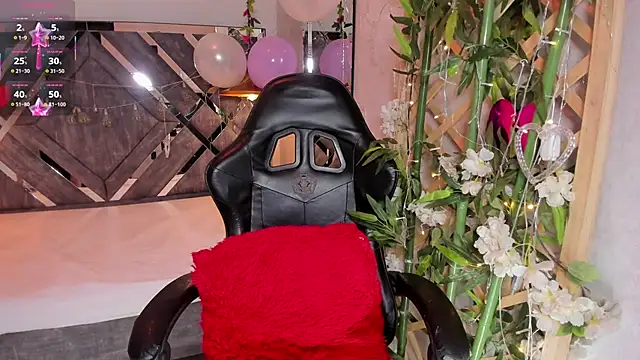 Nanachi Cook online show from May 27, 2026, 9:01 pm