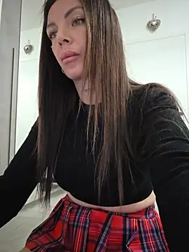 cicciolina online show from March 30, 2026, 12:06 pm