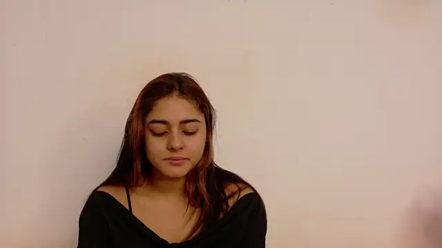 natalia aguirre1 online show from February 5, 2026, 12:10 pm