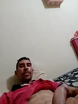 Emanuelrola online show from May 9, 2026, 2:33 pm