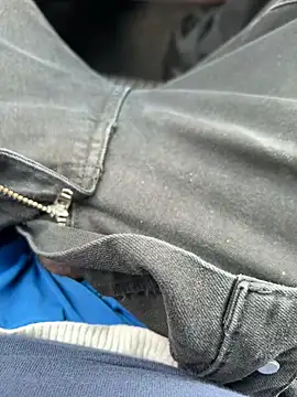 SukItSlo444 online show from February 20, 2026, 6:08 pm