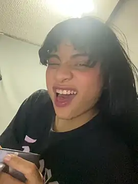 mysteriousgirl20 online show from December 13, 2024, 3:16 am