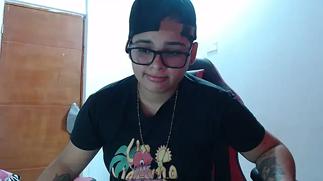 Snapshot of SHARLOTTE_MORGAN chatting on March 19, 2025, 5:50 pm SHARLOTTE MORGAN online show from March 19, 2025, 5:50 pm