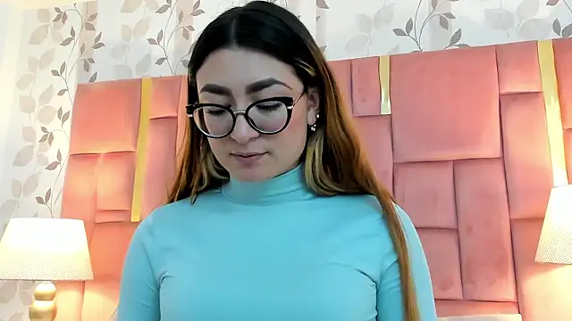 Snapshot of AmbarSantany chatting on November 3, 2025, 10:10 pm AmbarSantany online show from November 3, 2025, 10:10 pm