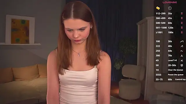 its me lissa  online show from November 12, 2025, 1:55 pm