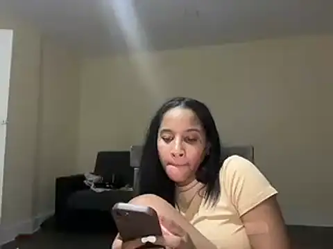 shandiloveslemonss online show from January 14, 2025, 7:17 am