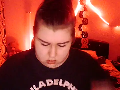 Ana Krisstina online show from November 30, 2025, 5:50 pm