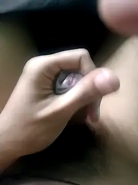 Snapshot of AloneDick chatting on November 10, 2025, 9:52 am AloneDick online show from November 10, 2025, 9:52 am