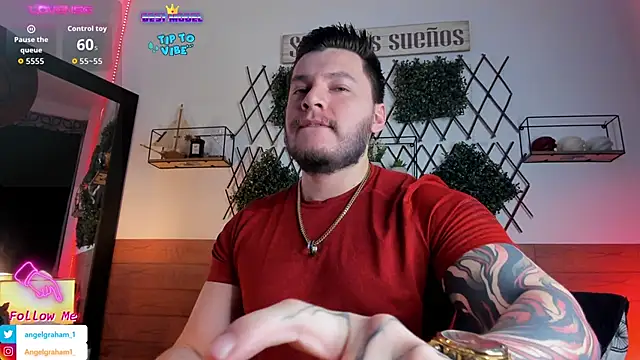 Snapshot of Angelgraham_1 chatting on October 30, 2025, 5:02 pm Angelgraham 1 online show from October 30, 2025, 5:02 pm