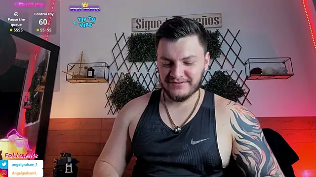 Snapshot of Angelgraham_1 chatting on November 7, 2025, 6:41 pm Angelgraham 1 online show from November 7, 2025, 6:41 pm