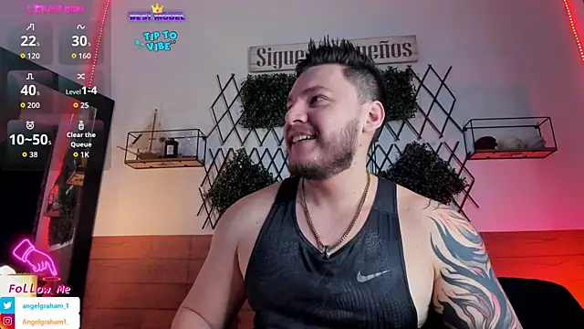 Snapshot of Angelgraham_1 chatting on November 10, 2025, 5:34 pm Angelgraham 1 online show from November 10, 2025, 5:34 pm