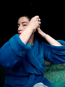 LuLuLover89 online show from January 6, 2025, 9:52 am