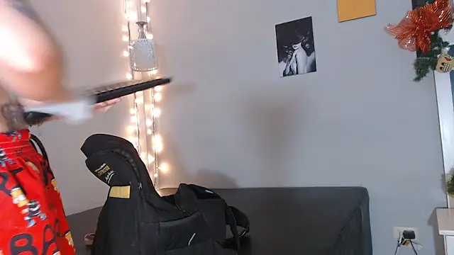 Kimandyuk online show from December 18, 2024, 2:10 am