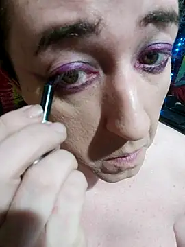 Boo-boo kittyfux online show from November 3, 2025, 11:33 am