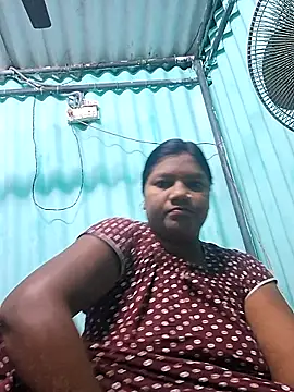 Snapshot of pujavinod chatting on January 28, 2025, 11:17 pm pujavinod online show from January 28, 2025, 11:17 pm