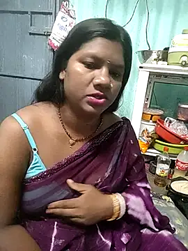 Snapshot of pujavinod chatting on October 7, 2025, 7:55 pm pujavinod online show from October 7, 2025, 7:55 pm