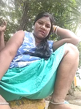 Snapshot of pujavinod chatting on October 9, 2025, 5:16 am pujavinod online show from October 9, 2025, 5:16 am